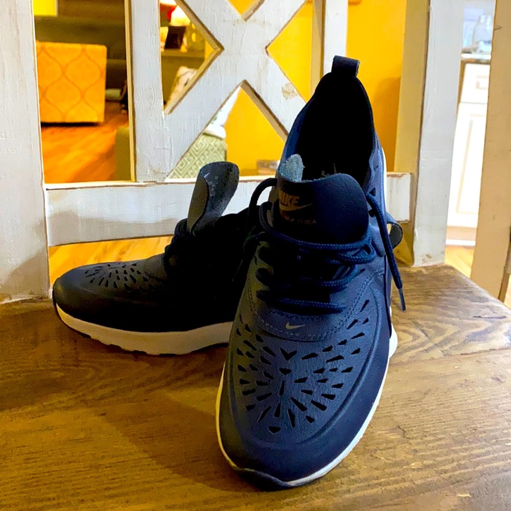 Nike sneakers💕
